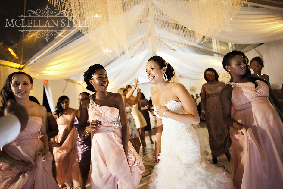 Nashville_Parthenon_Wedding